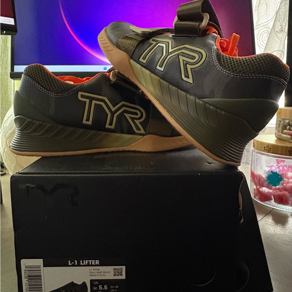 TYR Women’s/Men’s Lifting Shoes